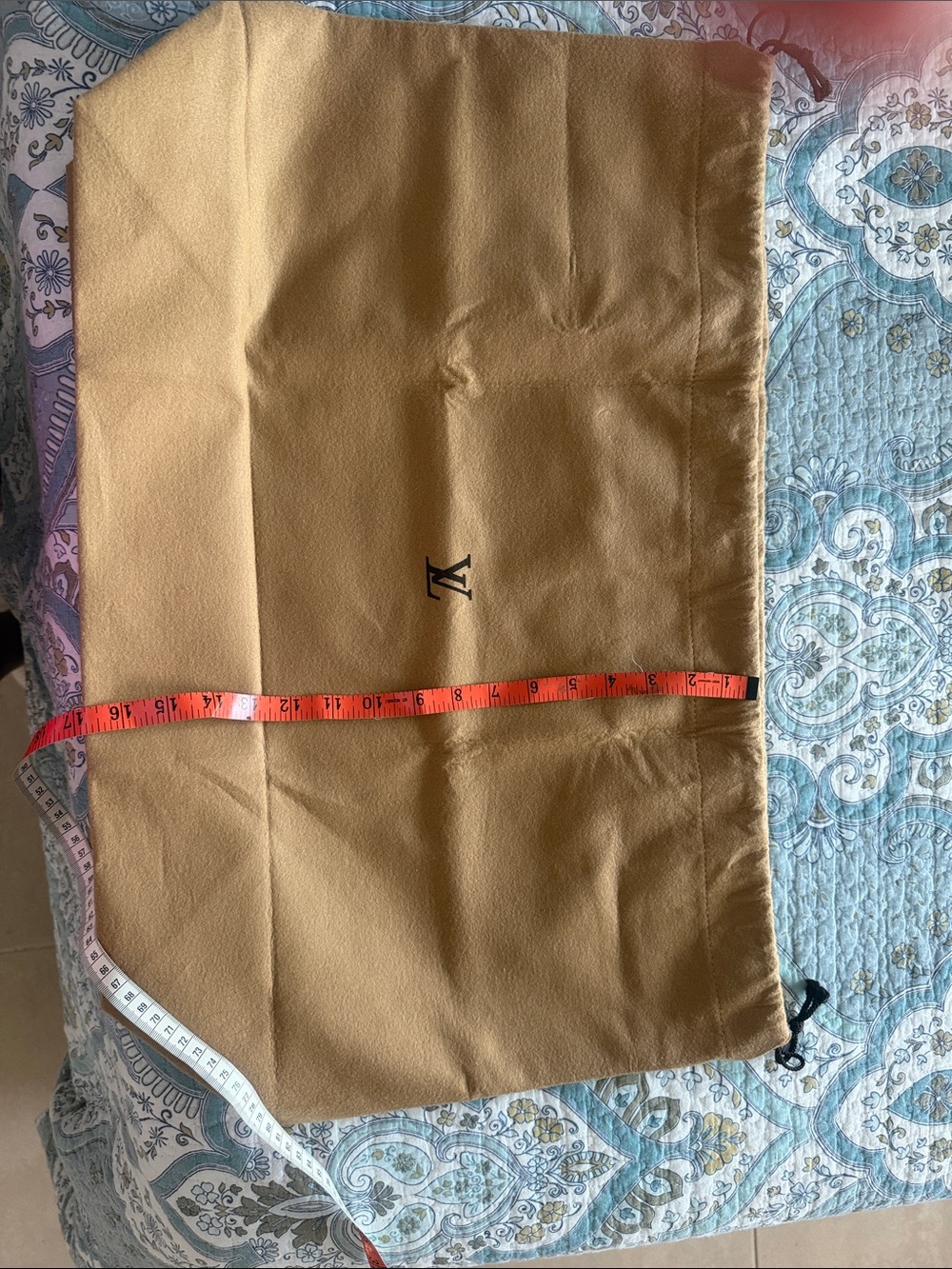 Louis Vuitton Tan Dust Bag - Picture 7 of 7